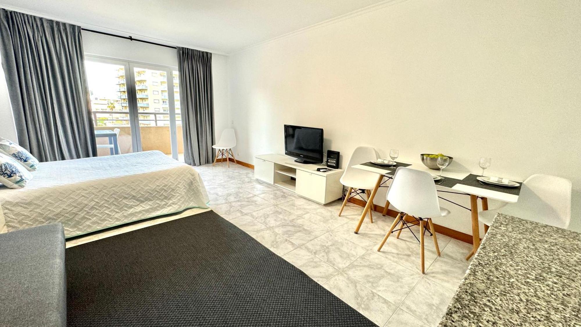 Praia Da Rocha, 4ºb Jardins Da Rocha, Charming Studio, Near The Sea, By Ig ปอร์ติเมา ภายนอก รูปภาพ